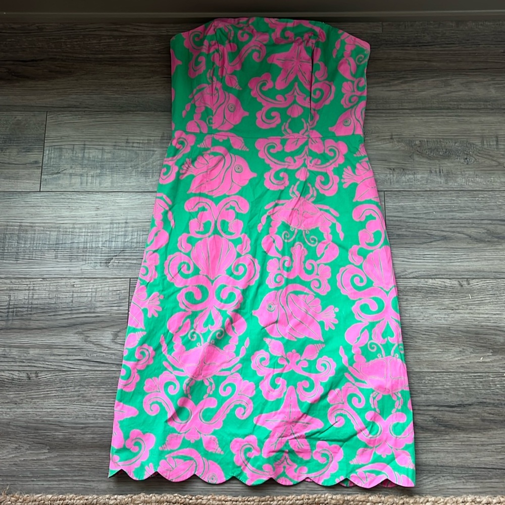 Lily Pulitzer dress. Size 12. Very tropical print. In great condition